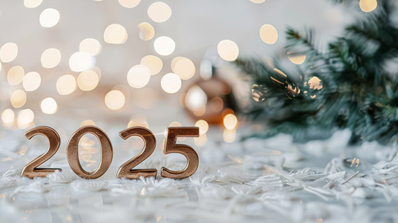 Bronze 2025 text on a white background with bokeh lights, celebrating new year or christmas
