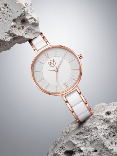 Luxury Women Ceramic Watch Commercial Photoshoot Prompts - Primary Shot