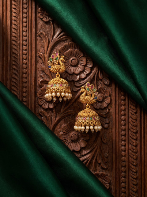 Temple Jewelry Macro Close-Up AI Product Photography Prompt