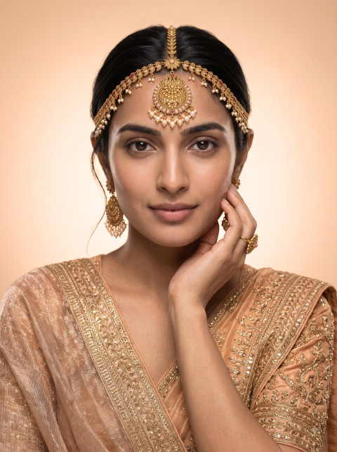 Traditional Headband AI Product Photography Prompt Rose Gold Matha Patti Tikka